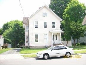 211 Liberty Ave in Endicott, NY - Building Photo