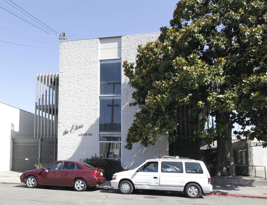 The Elena in Oakland, CA - Building Photo