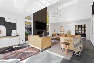 1 Myrtle Hill Rd in Sewickley, PA - Building Photo - Building Photo