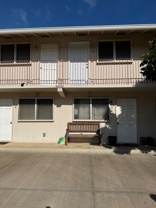 3032 Lakimau St, Unit D in Honolulu, HI - Building Photo