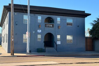 Commercial Suites in San Diego, CA - Foto de edificio - Building Photo