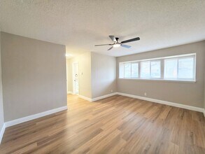 1302 La Salle Dr in Sherman, TX - Foto de edificio - Building Photo