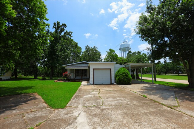 property at 302 Circle Way St
