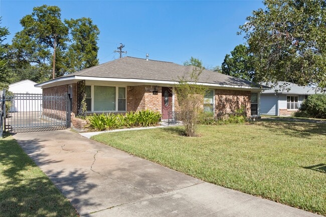 3102 Conway St in Houston, TX - Building Photo - Building Photo