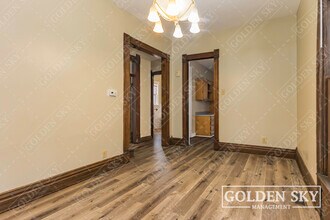 805 E Jackson St in Muncie, IN - Building Photo - Building Photo