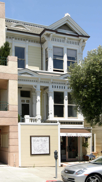 3236 Sacramento St in San Francisco, CA - Building Photo