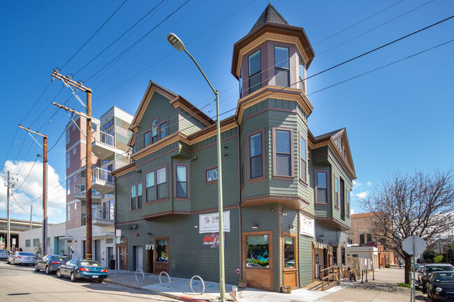 404 Webster St, Unit 1 in Oakland, CA - Building Photo - Building Photo