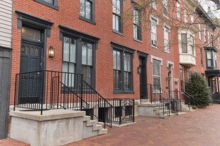 122-124 State St in Harrisburg, PA - Building Photo