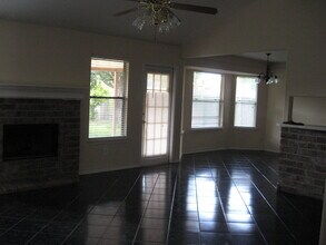 2822 Vancouver Dr in Corpus Christi, TX - Building Photo - Building Photo