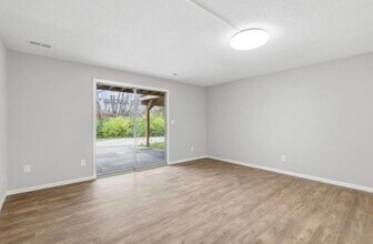 315 Foxfire Dr in Columbia, MO - Building Photo - Building Photo