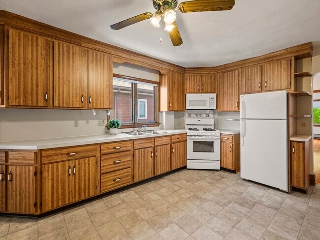 35-37 Wright Ave in Medford, MA - Building Photo - Building Photo