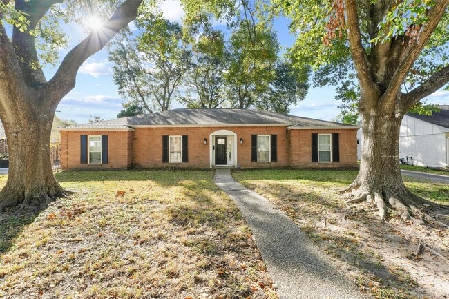 property at 10719 Del Monte Dr