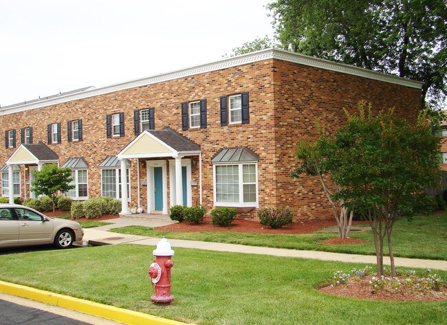 Churchill Mews Apartments