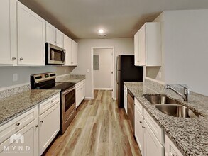 116 Lexington Ave in Griffin, GA - Foto de edificio - Building Photo