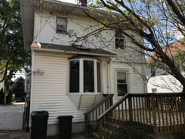 23 south 6th avenue in Highland Park, NJ - Foto de edificio - Building Photo