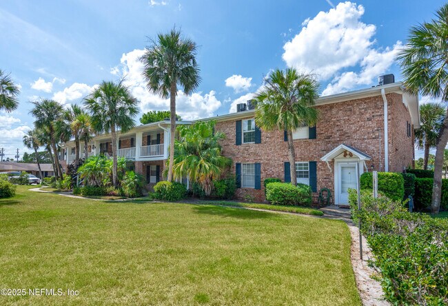 22 Comares Ave in St. Augustine, FL - Building Photo - Building Photo
