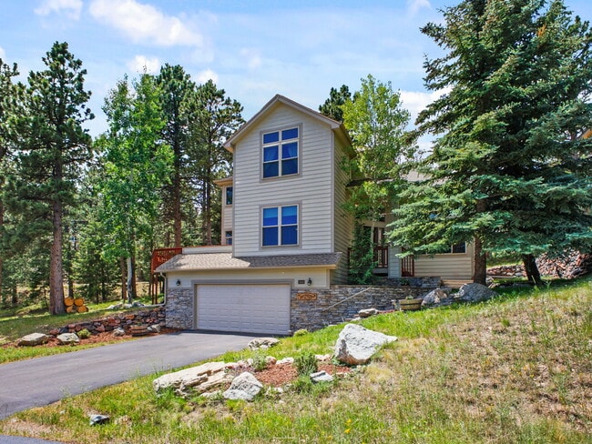 property at 3648 Heatherwood Way