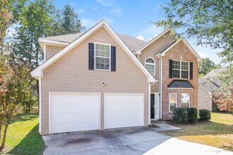 5884 Bluegrass View in Fairburn, GA - Building Photo - Building Photo
