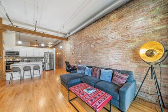 1525 S Michigan Ave in Chicago, IL - Building Photo - Building Photo
