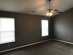 6480 Matcumbe Way in Plainfield, IN - Building Photo - Building Photo
