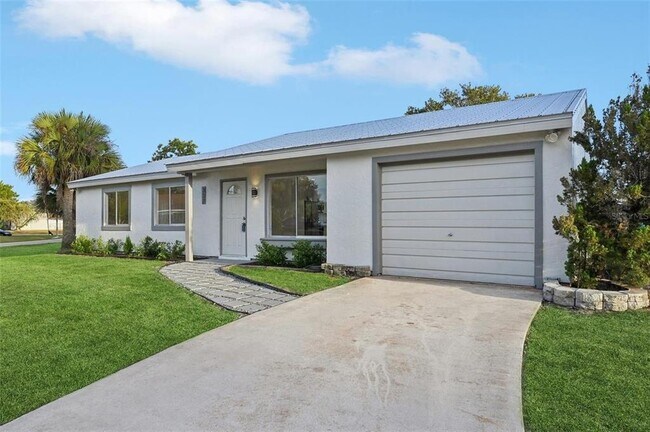 property at 337 SW Cherryhill Rd