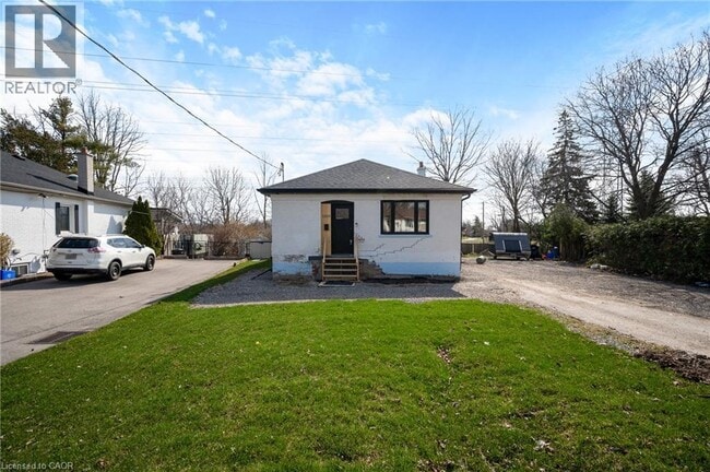 1339 Augustine Dr in Burlington, ON - Building Photo - Building Photo