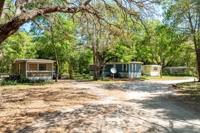 Old Somerset Acres in Spring Hill, FL - Building Photo - Building Photo