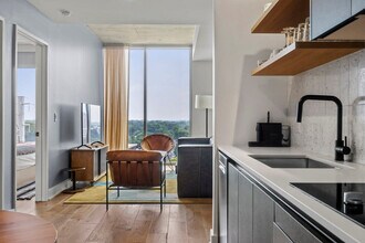 48 East Ave in Austin, TX - Building Photo - Building Photo