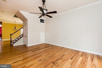 2205 E Baltimore St in Baltimore, MD - Building Photo - Building Photo