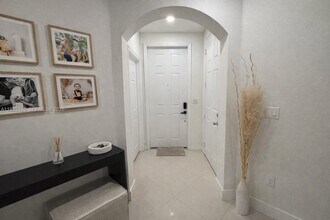 7031 SW 165th Ave in Miami, FL - Building Photo - Building Photo