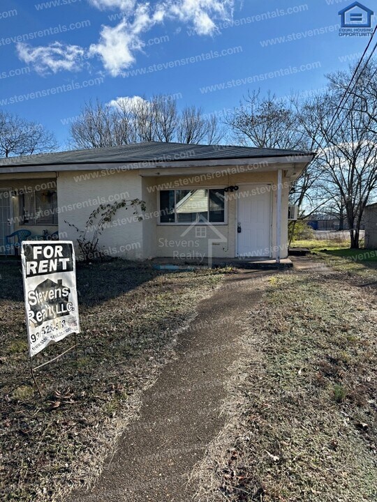 3602 Dorris St, Unit Unit A in Chattanooga, TN - Building Photo
