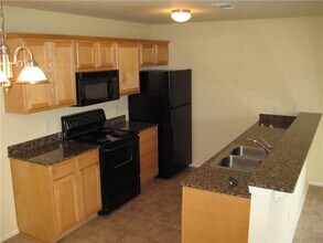 3404 SW Deerfield Blvd in Bentonville, AR - Building Photo - Building Photo