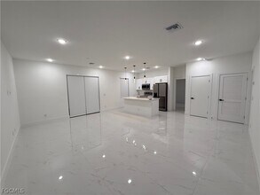 3311 72nd St W in Lehigh Acres, FL - Building Photo - Building Photo