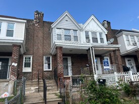 6328 Torresdale Ave in Philadelphia, PA - Building Photo