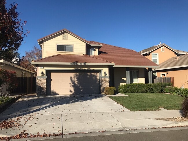 property at 1345 Yosemite Cir