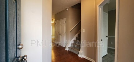 176 Shenandoah Dr in Riverdale, GA - Building Photo - Building Photo