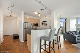600 N Kingsbury St in Chicago, IL - Building Photo - Building Photo