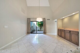 2422 E Oregon Ave in Phoenix, AZ - Building Photo - Building Photo