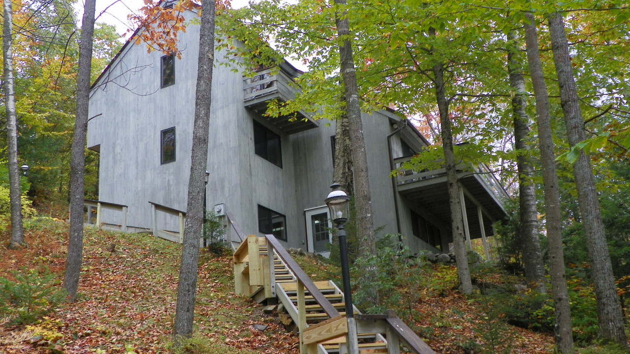 176 Reservoir Rd in Campton, NH - Building Photo