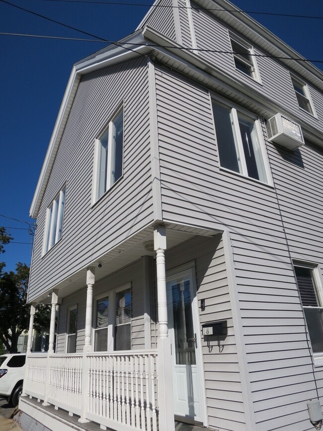 181 Winthrop St, Unit 1