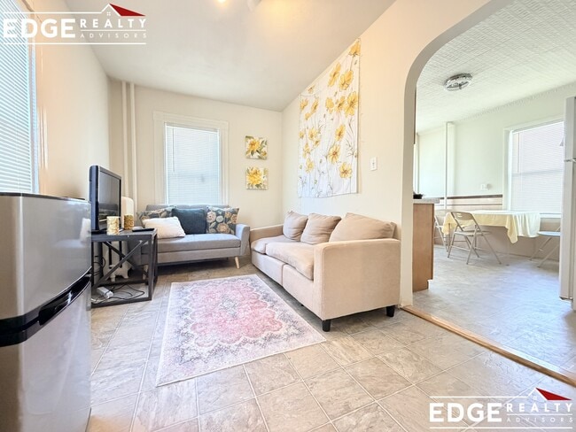 property at 33R Winship Pl