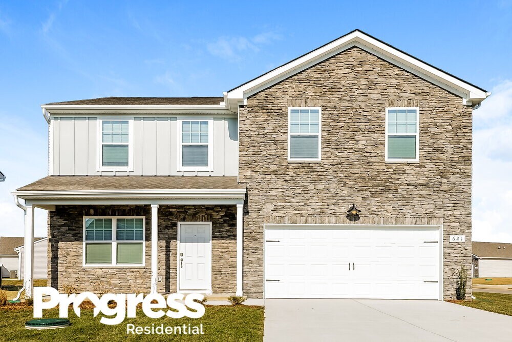 621 Samuel in Murfreesboro, TN - Building Photo