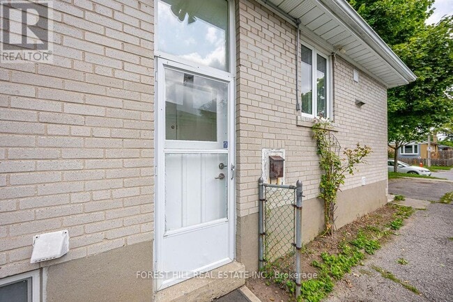 63 Burcher Rd in Ajax, ON - Building Photo - Building Photo