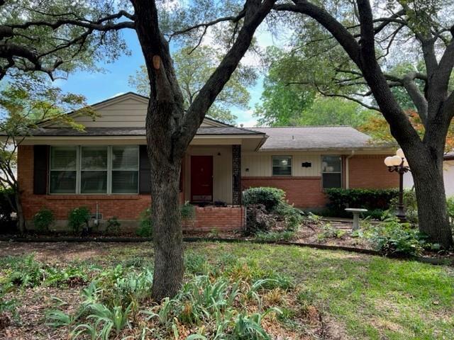 property at 7215 Clemson Dr