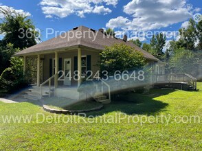 25800 Gatz St in Harrison Township, MI - Building Photo - Building Photo