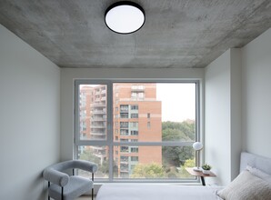 5050 Bd de l'Assomption in Montréal, QC - Building Photo - Building Photo