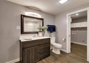 308 E E St in Erwin, NC - Building Photo - Building Photo