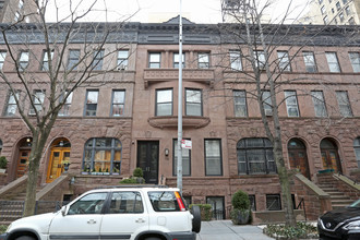 338 W 84th St in New York, NY - Building Photo - Building Photo