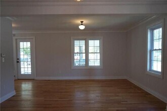203 Curry Ave in Royal Oak, MI - Building Photo - Building Photo