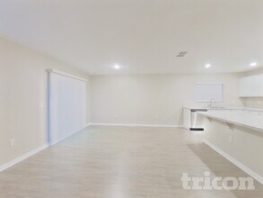 1725 Garden View St in Mascotte, FL - Building Photo - Building Photo